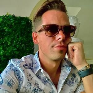 Meet your Posher, Russell